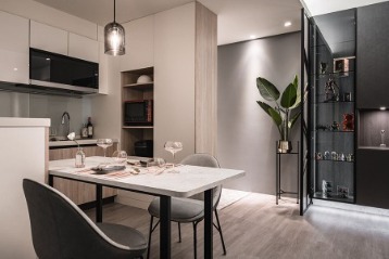 華相上謙室內照