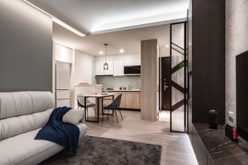 華相上謙室內照